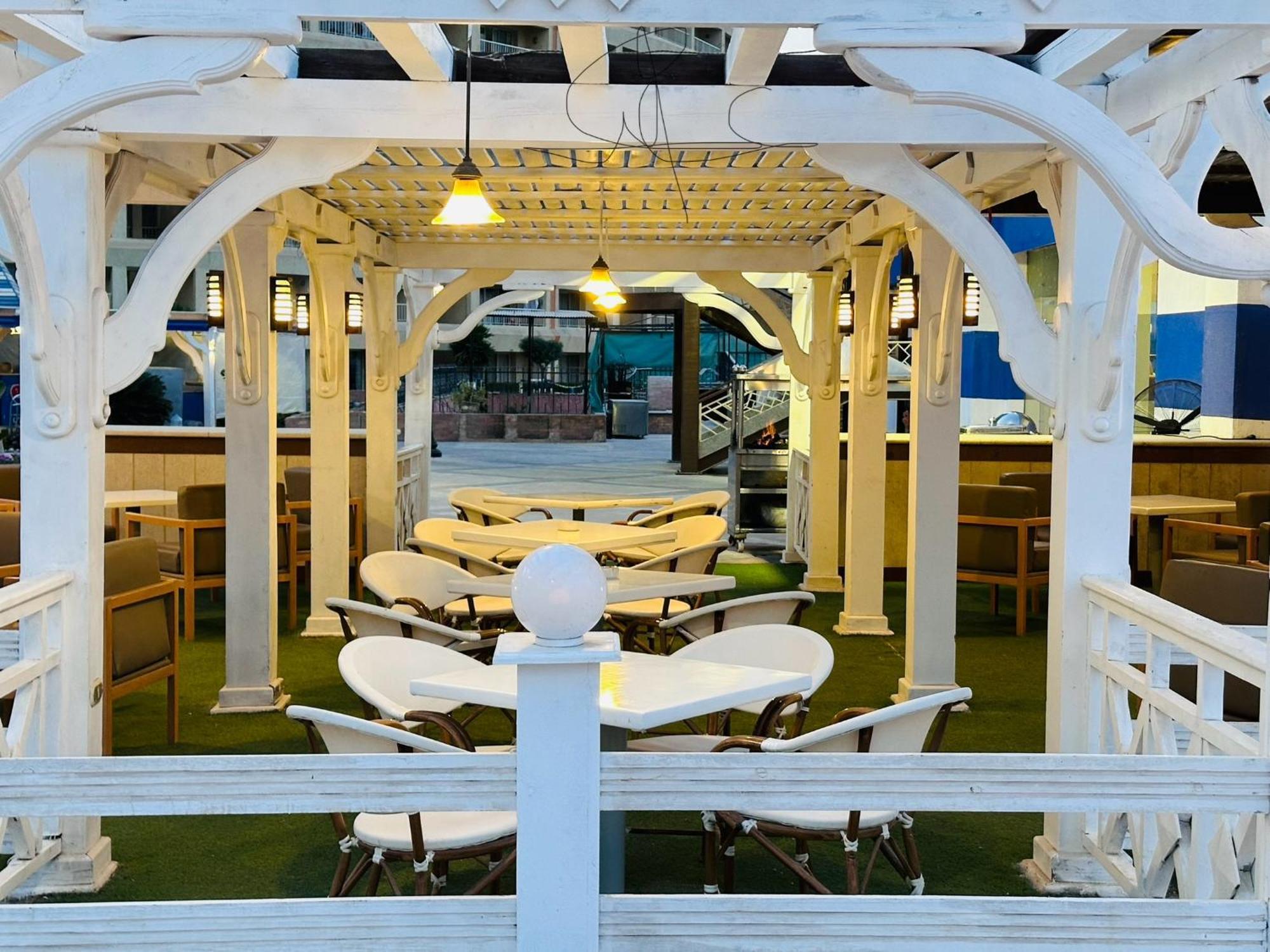 Chalet In Porto Sokhna Beach Resort Ain Suchna Exterior foto